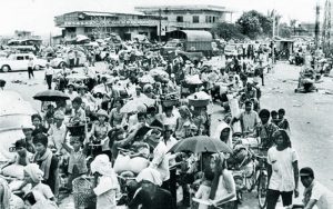 Phnom Penh evacuation 01