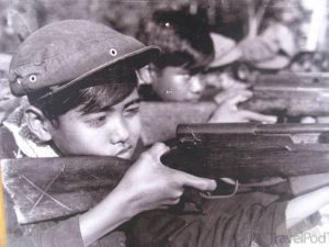khmer-rouge-soldier-phnom-penh
